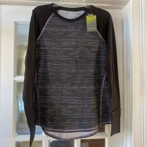 Long sleeve Dry Tek Gear NEW